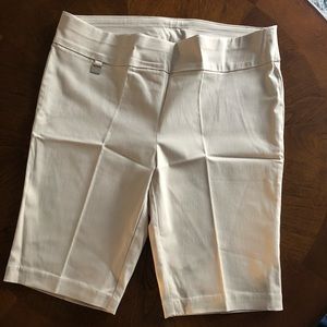 Super Stretch Shorts